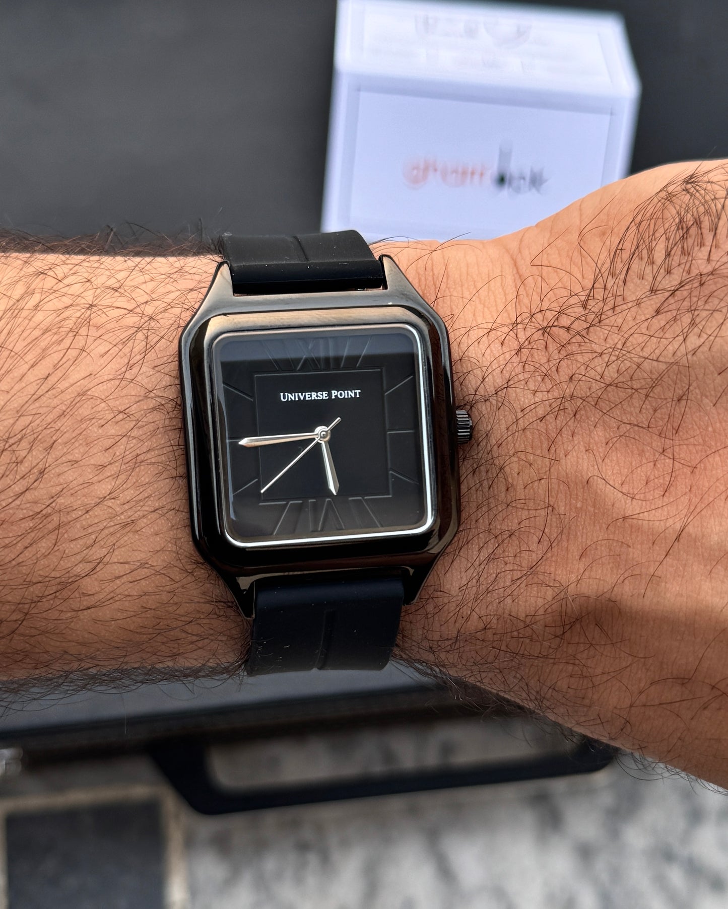Business Class 1.0 - Limited Edition Magnet Strap series - High Quality Ultra Comfortable Straps & Finish