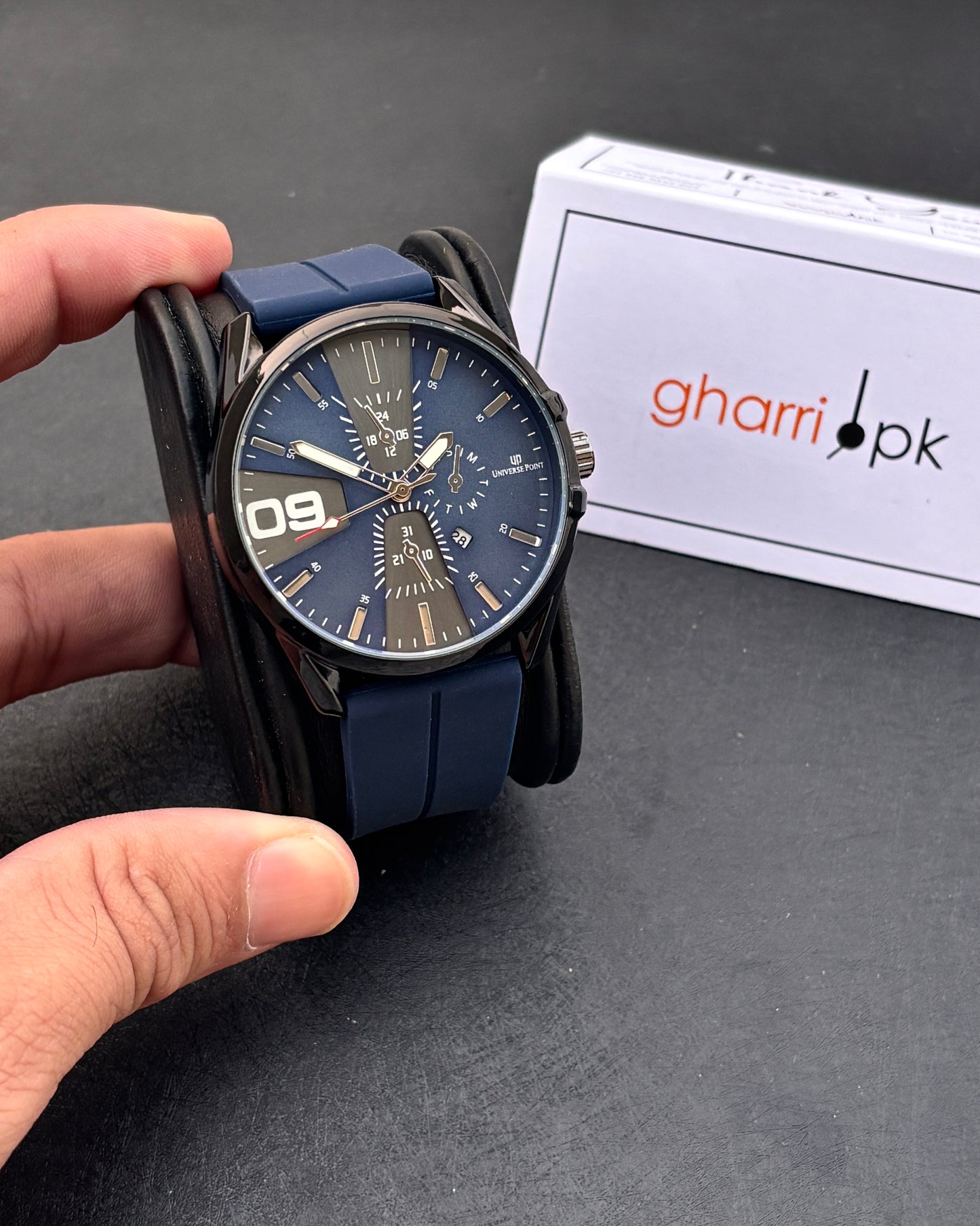 Zyro series - Magnet Strap series - High Quality Ultra Comfortable Straps & Finish