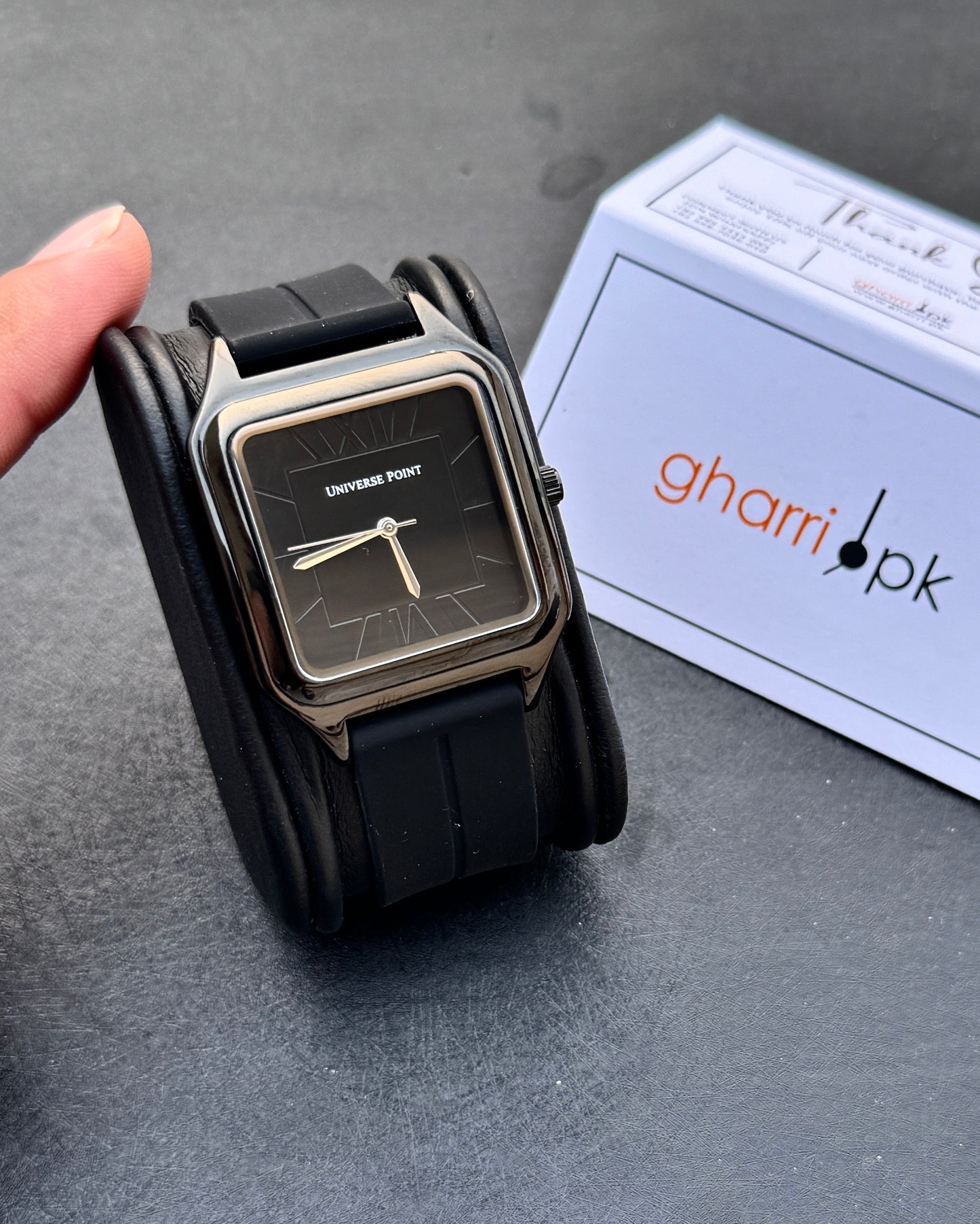 Business Class 1.0 - Limited Edition Magnet Strap series - High Quality Ultra Comfortable Straps & Finish