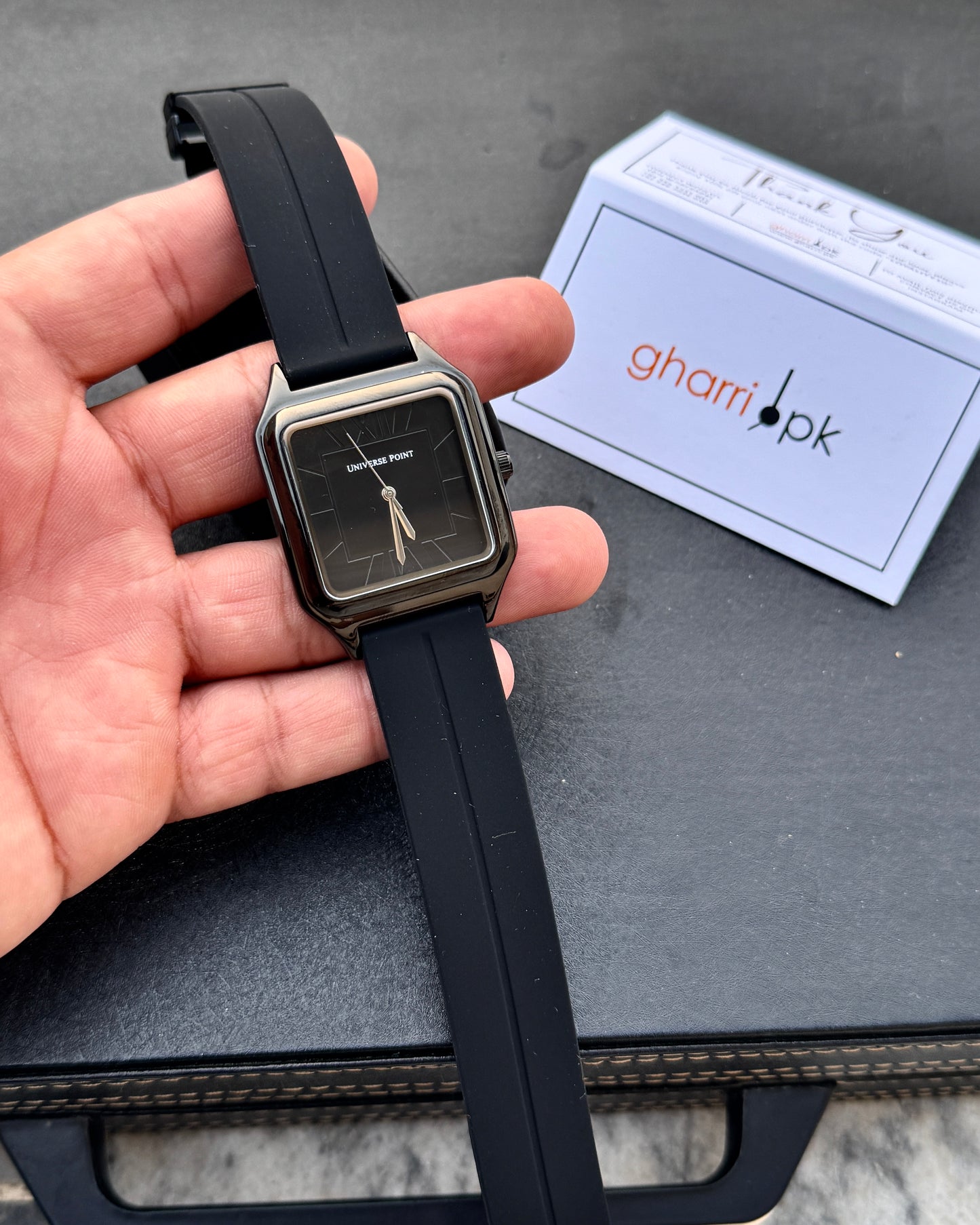 Business Class 1.0 - Limited Edition Magnet Strap series - High Quality Ultra Comfortable Straps & Finish