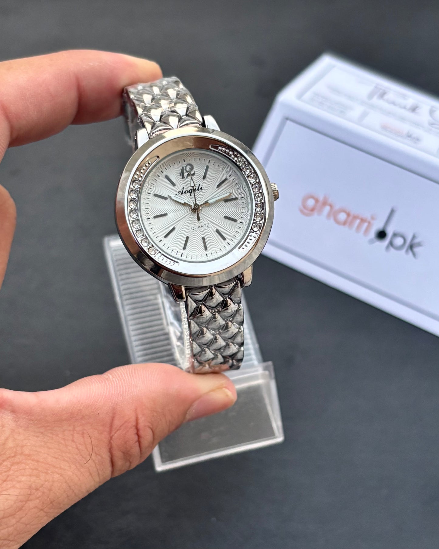 Classic 1.0 - Signature Edition - High Grade Quality - With Free Gift Packaging