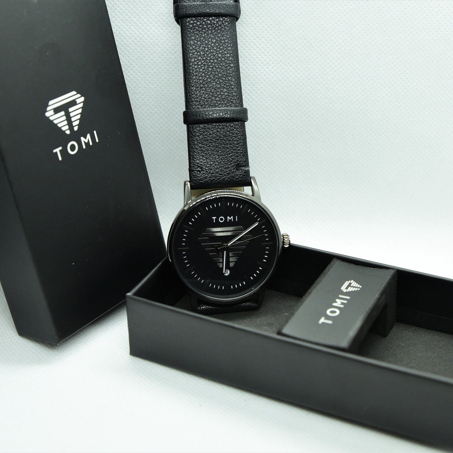 Tomi - Date Working - Stainless Steel