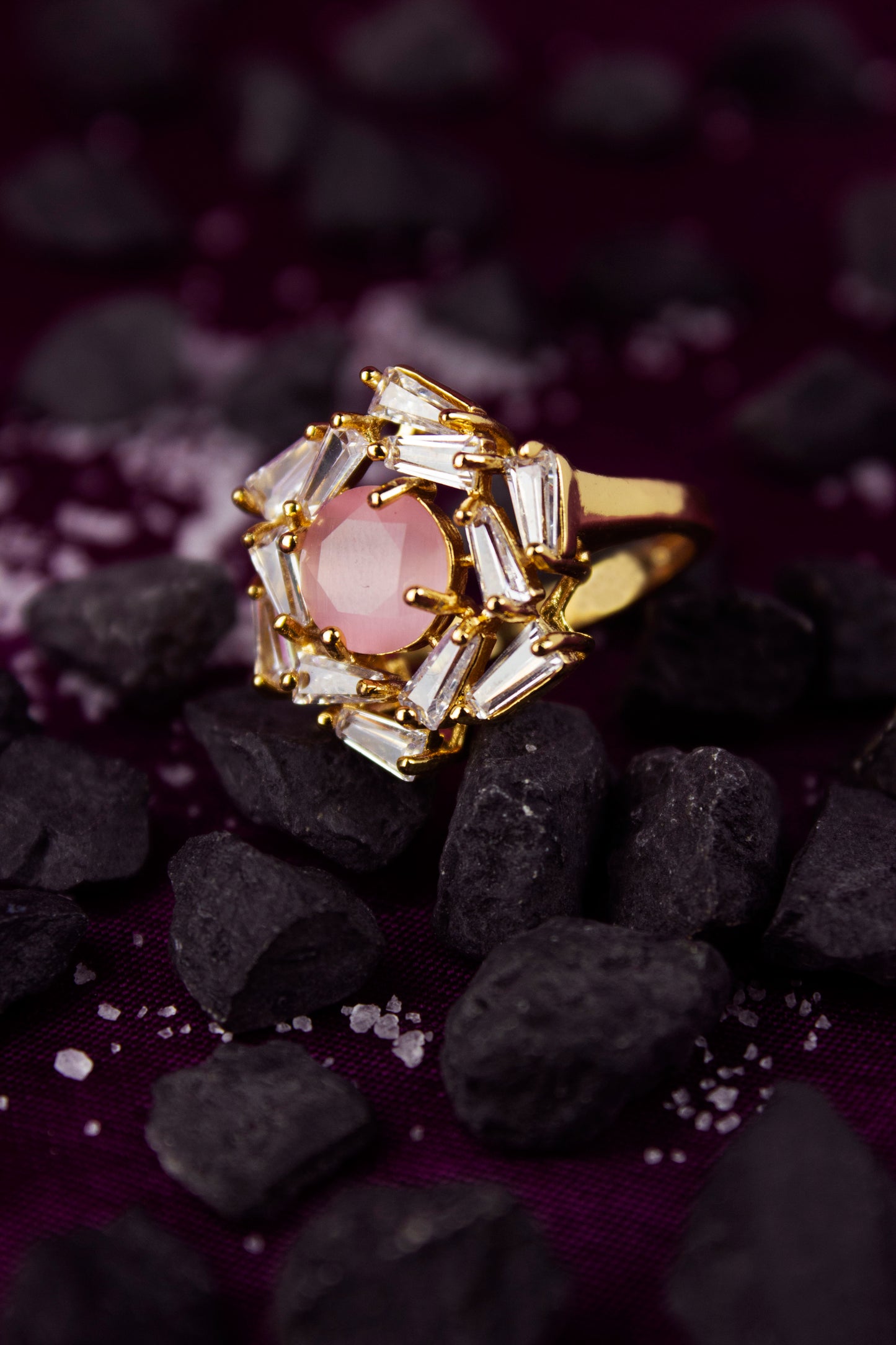 Signature Diamond cut Ring - One Carat Gold Plated