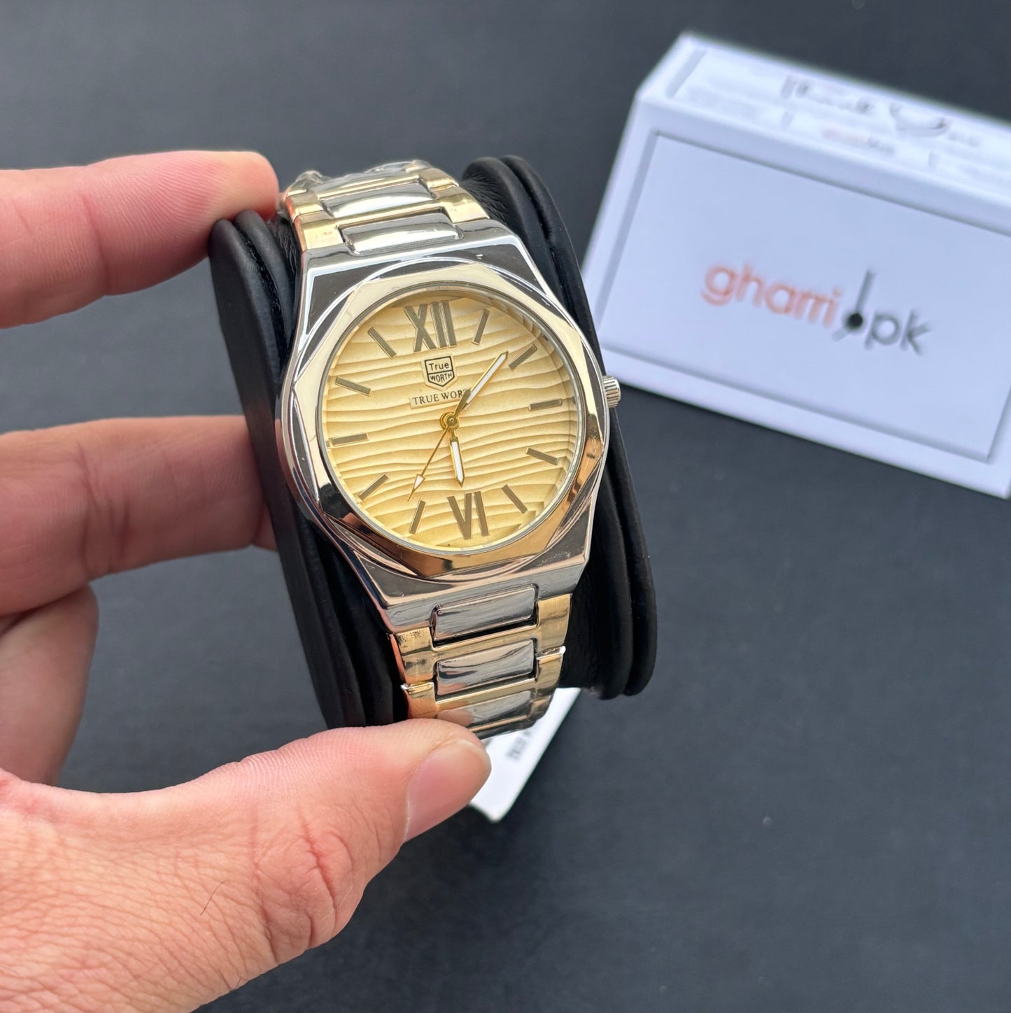 Octa Waves - Limited Edition Trueworth PRX - Mineral glass - Premium Finish