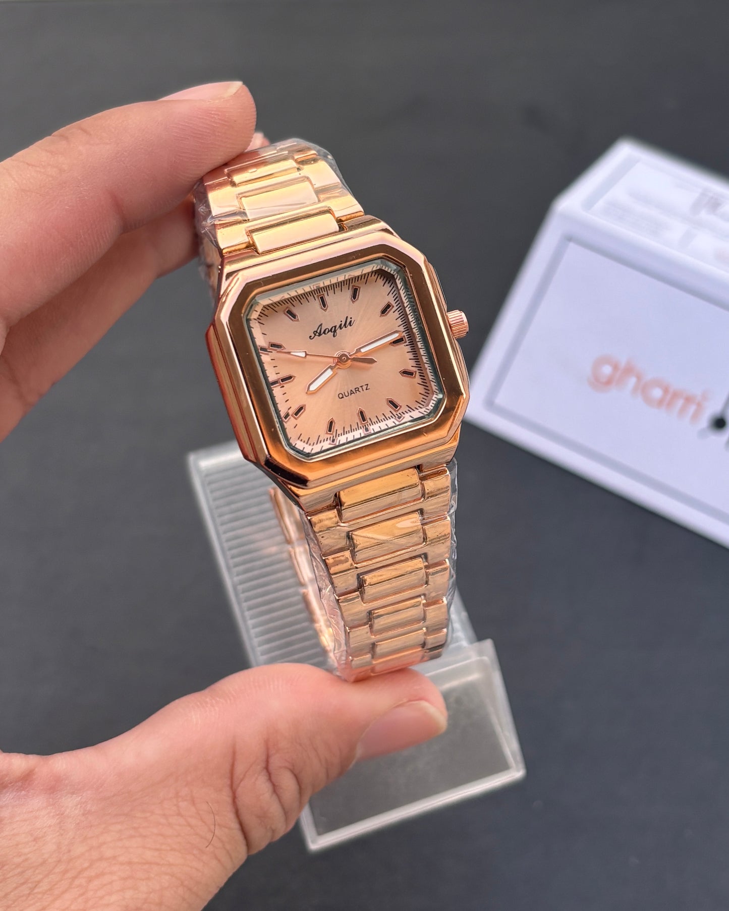 Hexa Classic - Signature Edition - High Grade Quality - With Free Gift Packaging & Mystery Jewelry box