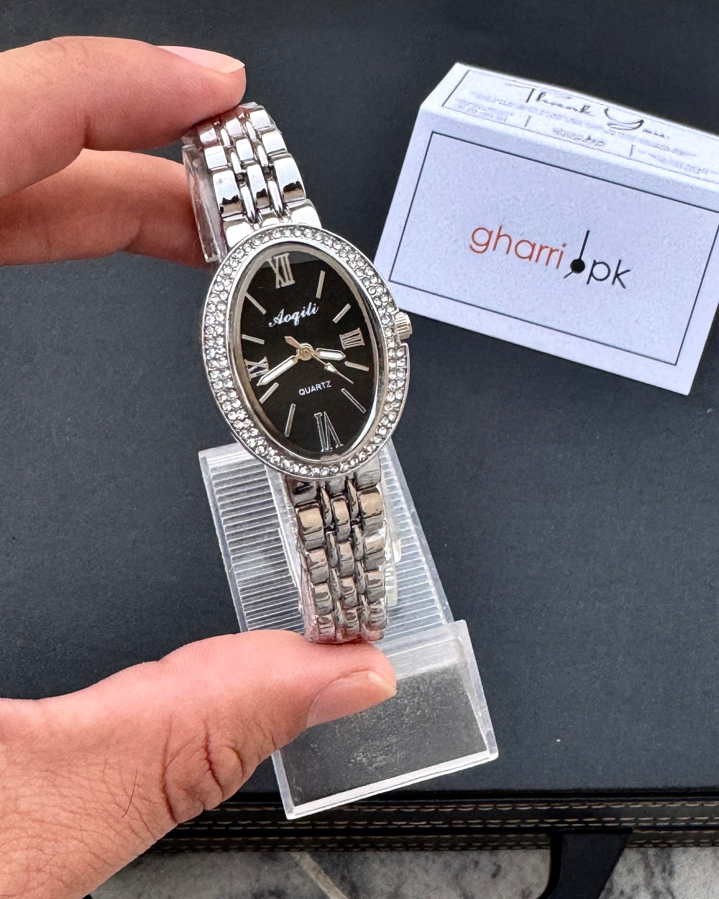 Oval Elegance 1.0 - Crystal Finish - Signature Edition - With Free Gift Packaging