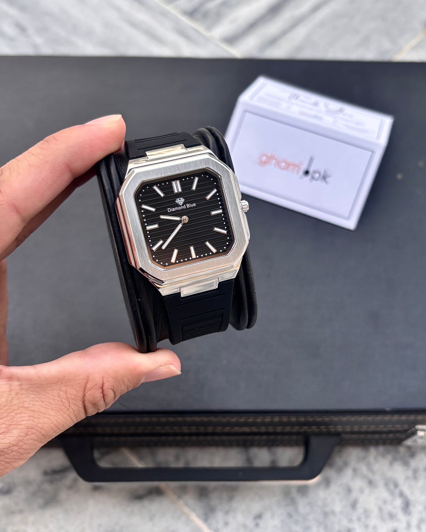 Regal square 2026 — Timeless Professional Style, Magnetic Comfort. Limited Edition.