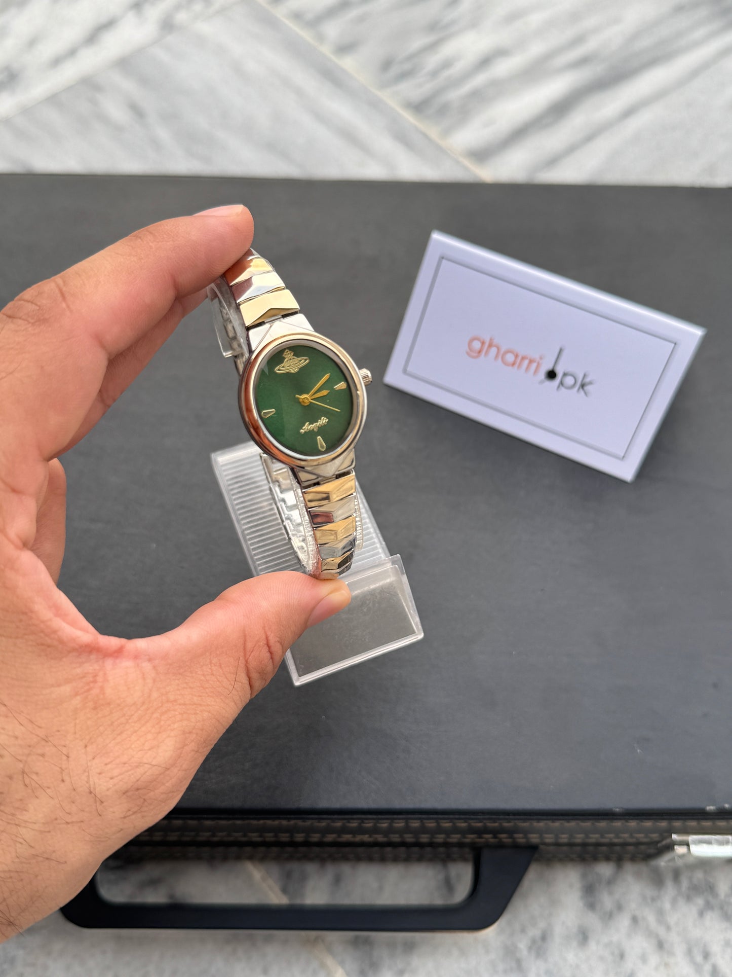 Pearl Royale - Signature Edition - High Grade Quality - With Free Gift Packaging