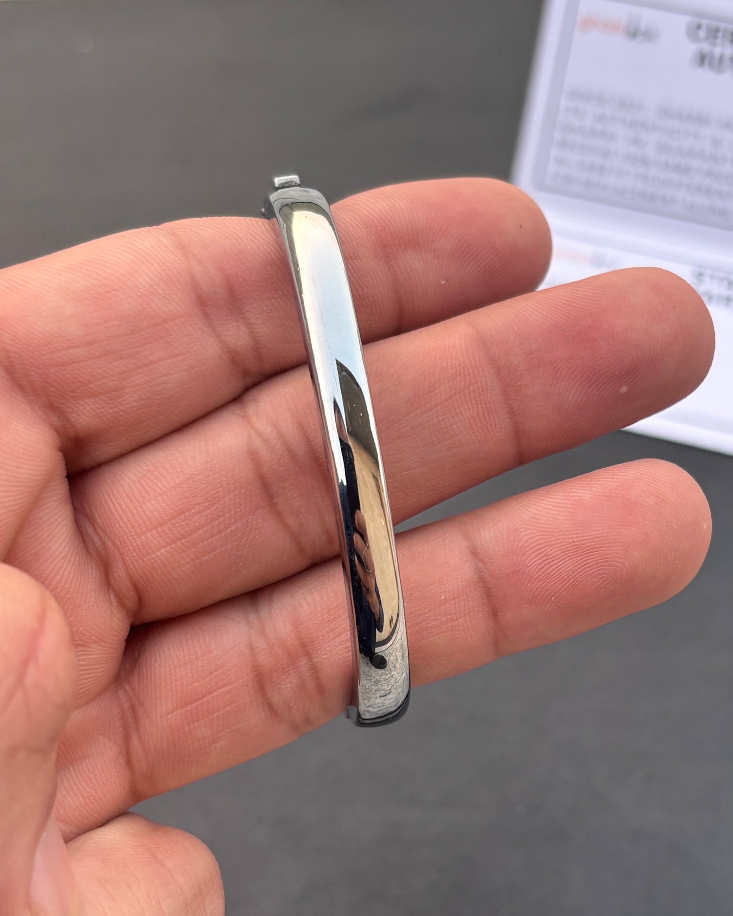 Seraphine Red Emerald – Exclusive bracelet watch Edition - High Grade Quality - Stainless Steel