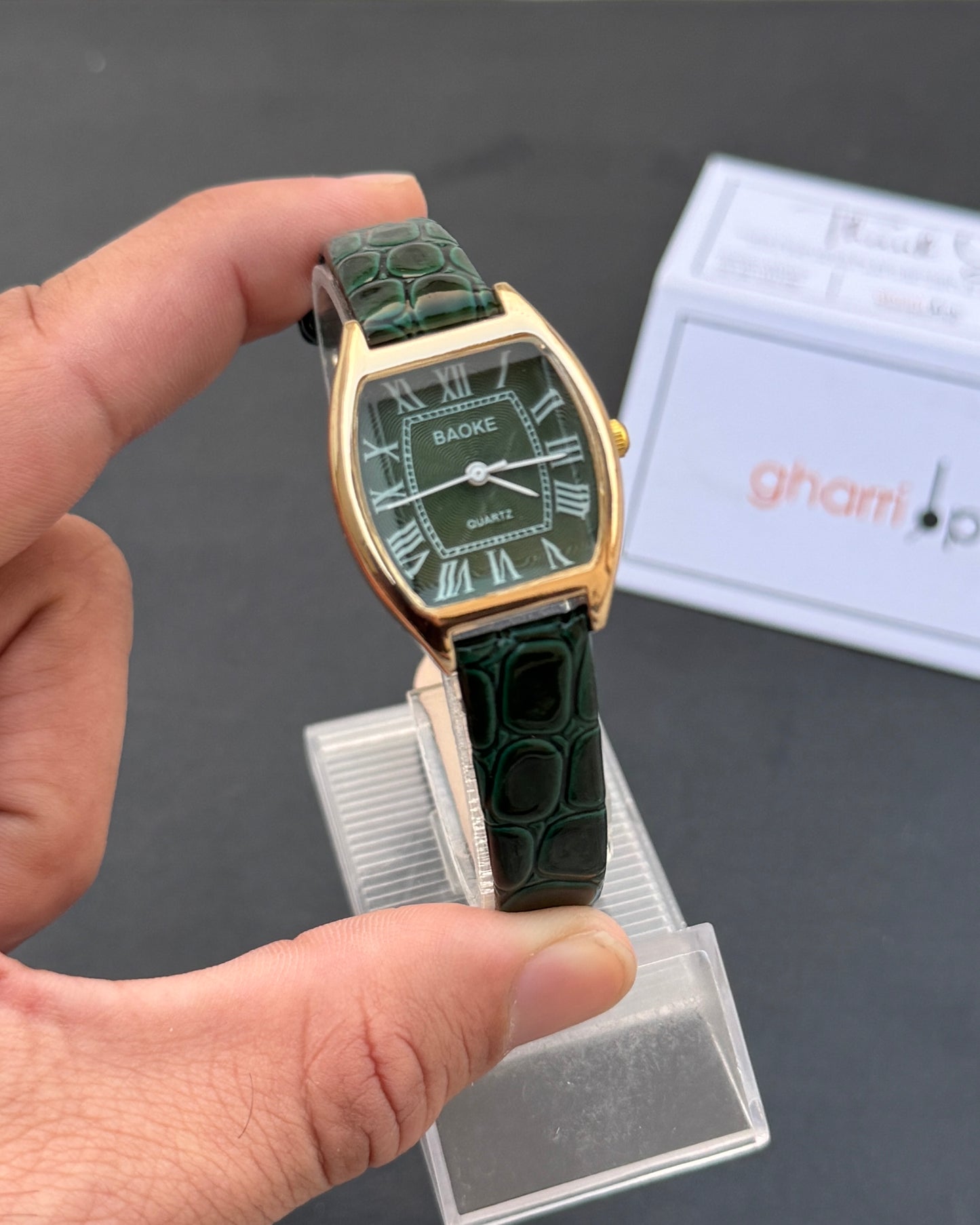 Retro Lady Edition 2026 - Durable & Professional