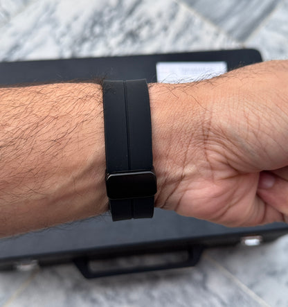 Octa Black - Ultra Comfortable & Durable Straps - High Quality Magnet Lock