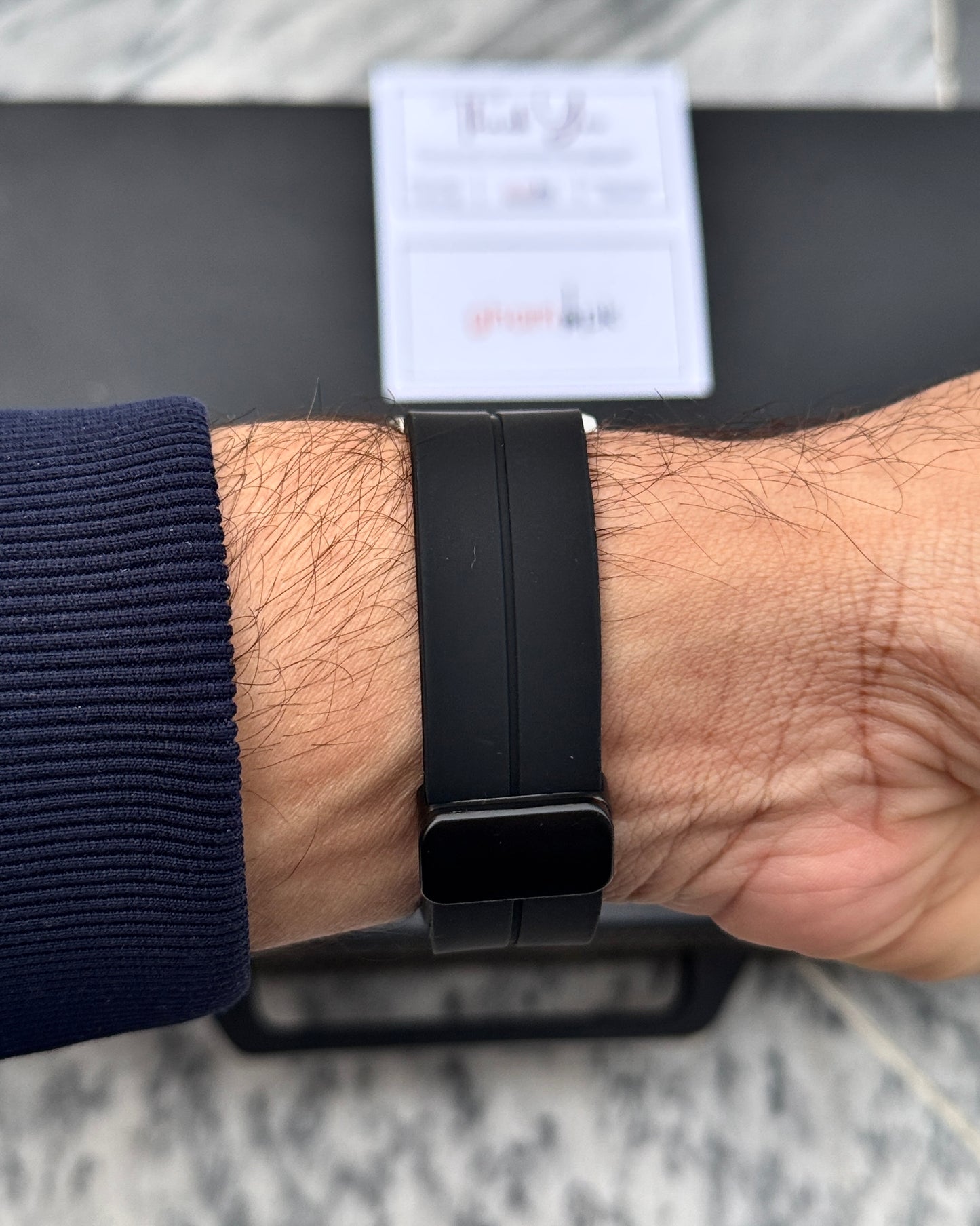 Ultra Comfortable & Durable Straps - High Quality Magnet Lock - Octa Structure Model