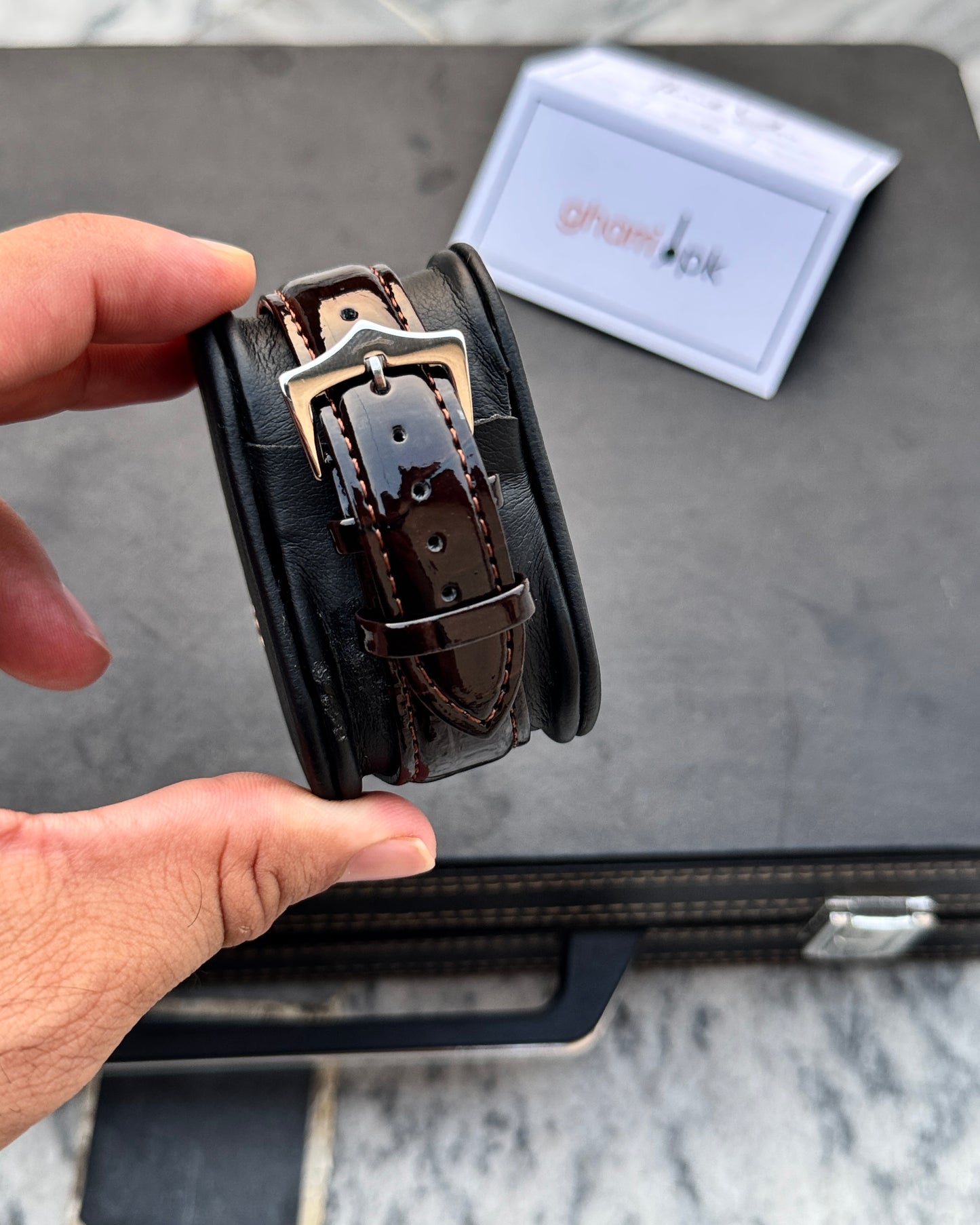 Poedagar Executive Series - High Quality Ultra Premium Straps & Finish