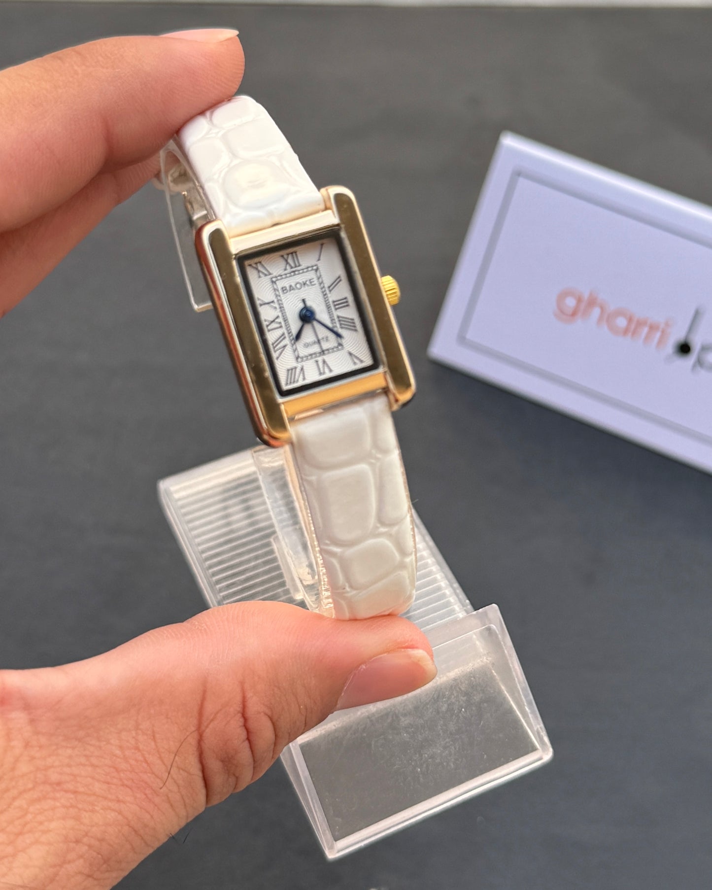 Retro Lady Edition 2026 - Durable & Professional