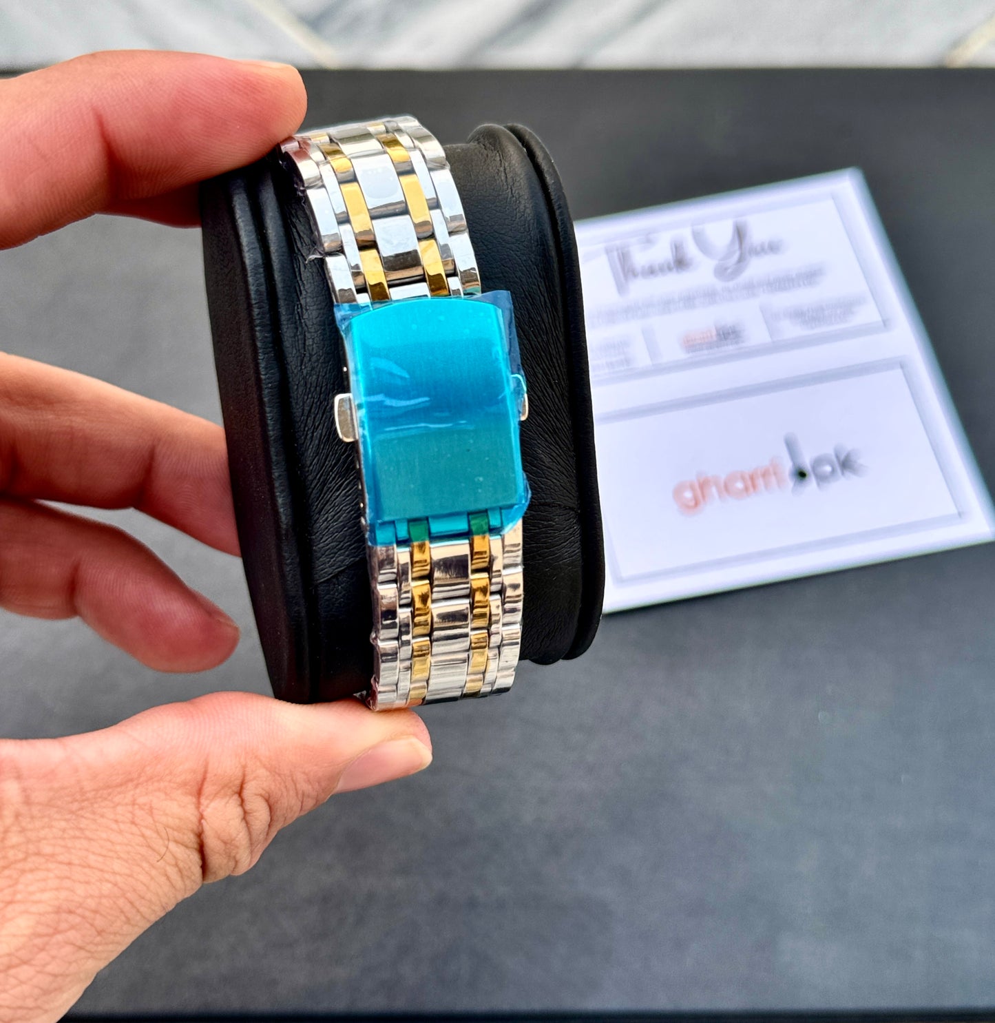 Unraion - Master Edition - Crystal Finish - Durable Chain & Lock