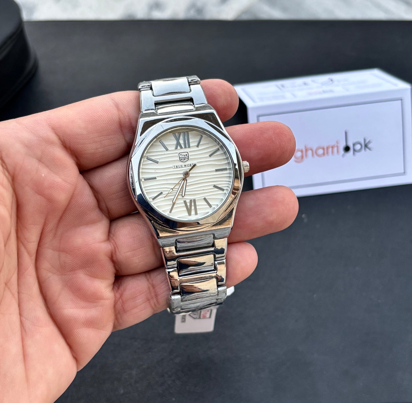 Octa Waves - Limited Edition Trueworth PRX - Mineral glass - Premium Finish