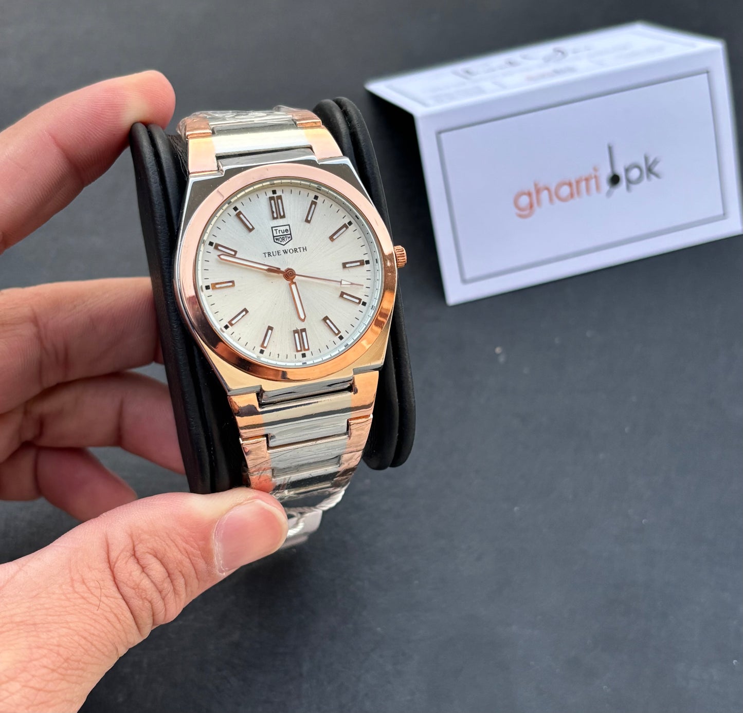 Classic - Limited Edition Trueworth PRX - Mineral glass - Premium Finish
