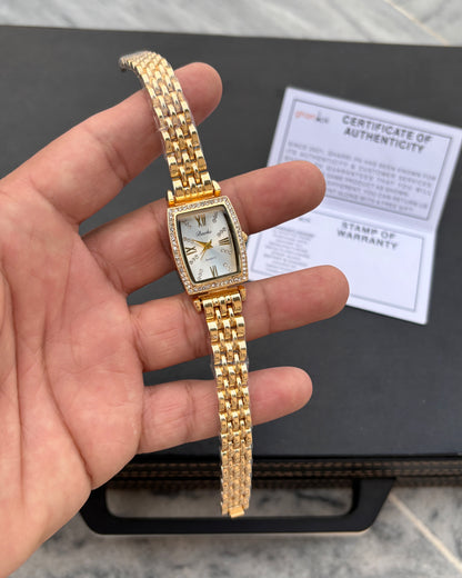 Luna Pearl - Signature Edition - High Grade Quality - With Free Gift Packaging