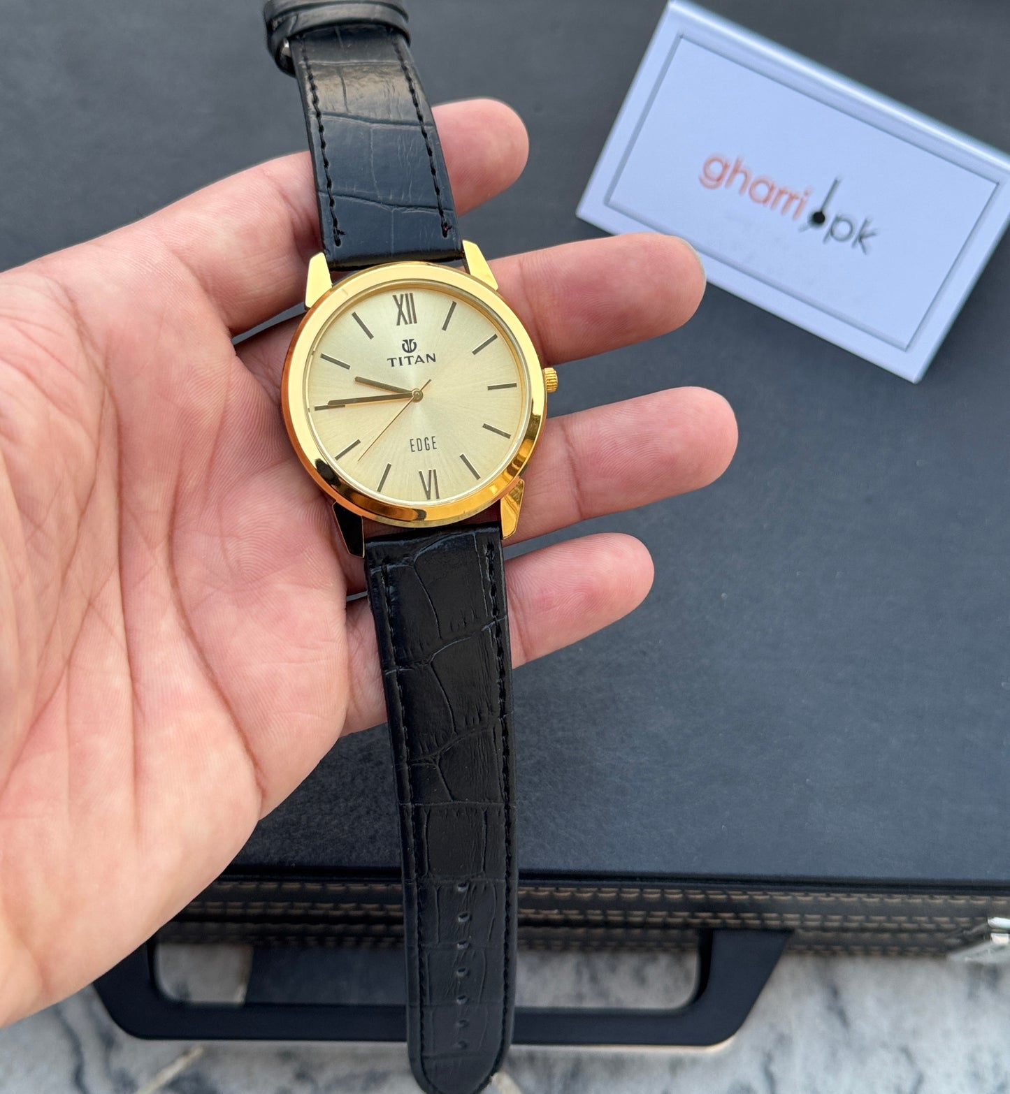 TITAN - Crystal Finish Dial - Durable Straps - With additional set of Straps