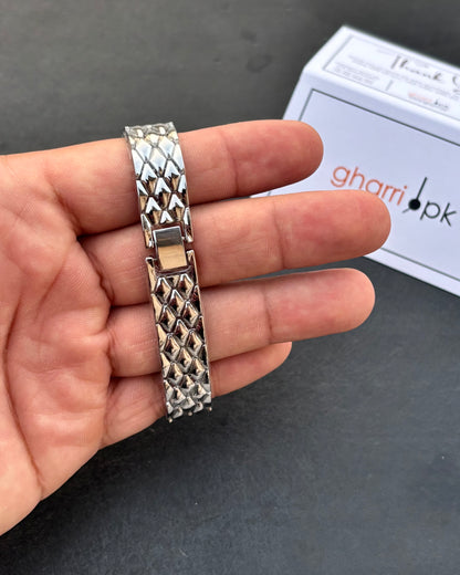 Classic 1.0 - Signature Edition - High Grade Quality - With Free Gift Packaging