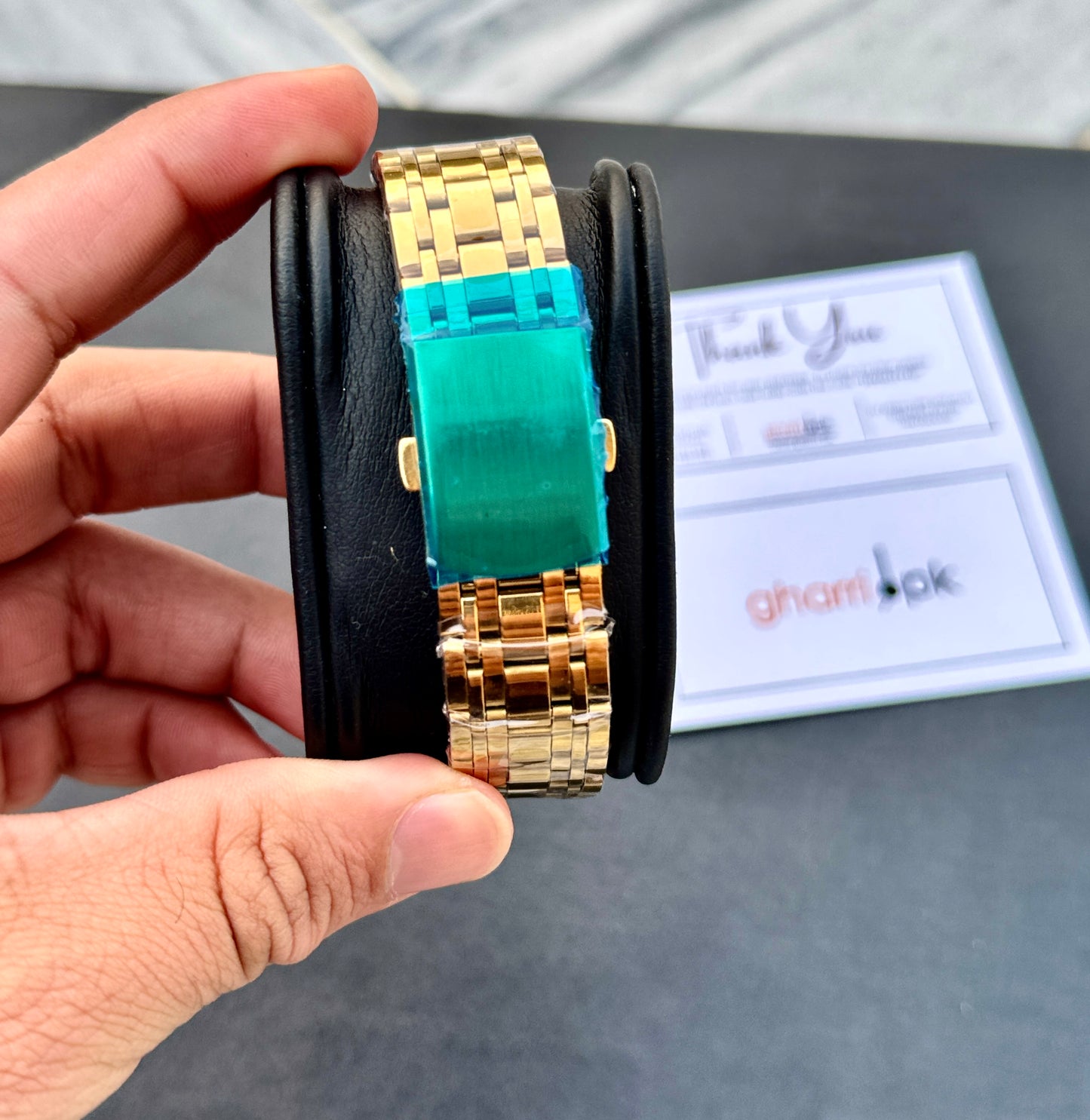 Unraion - Master Edition - Crystal Finish - Durable Chain & Lock