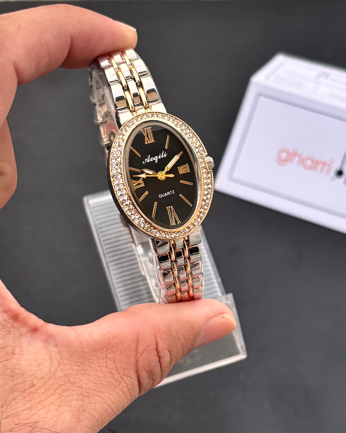 Oval Elegance 1.0 - Crystal Finish - Signature Edition - With Free Gift Packaging