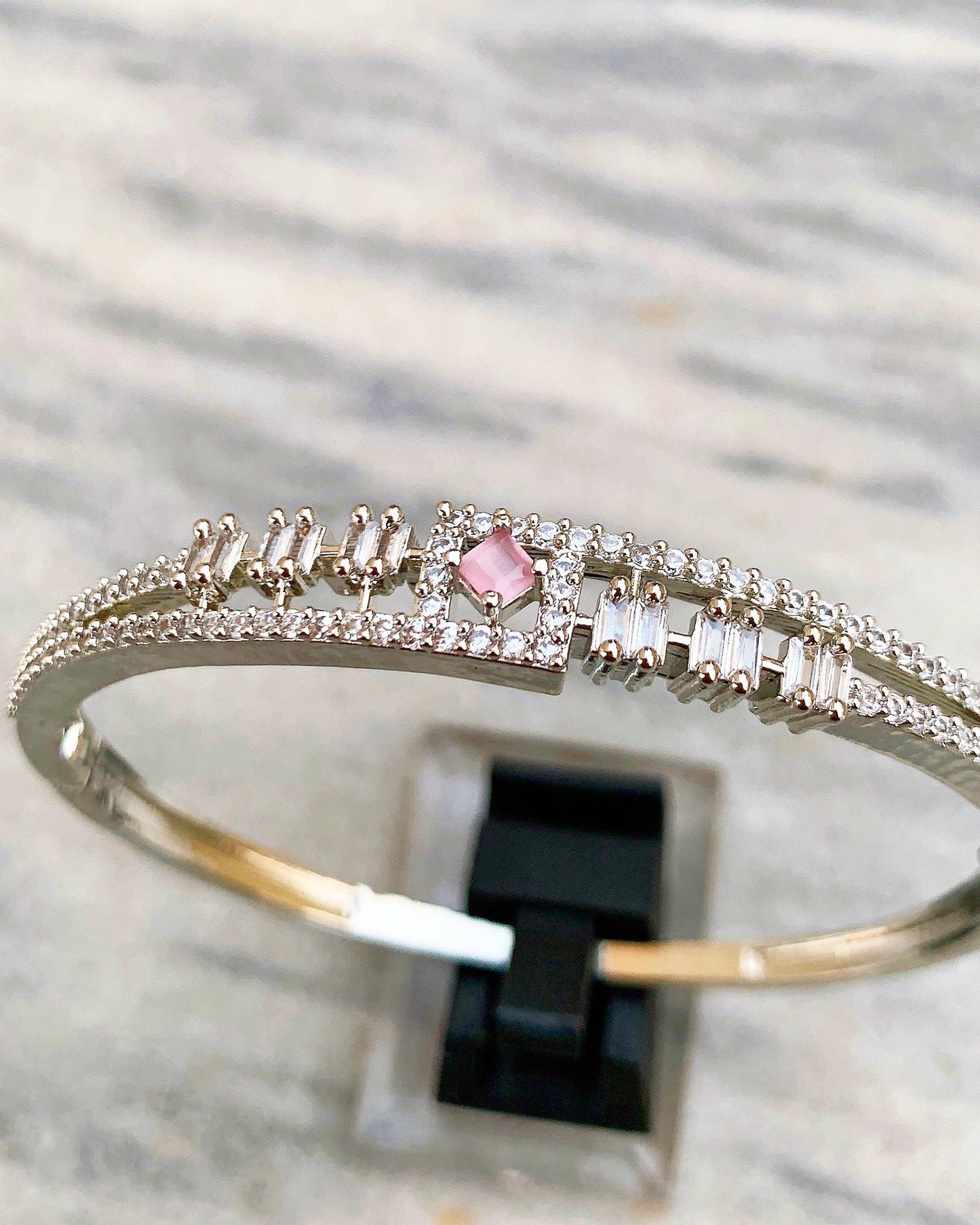 Mesmerizing Zircon Aqua Pearl