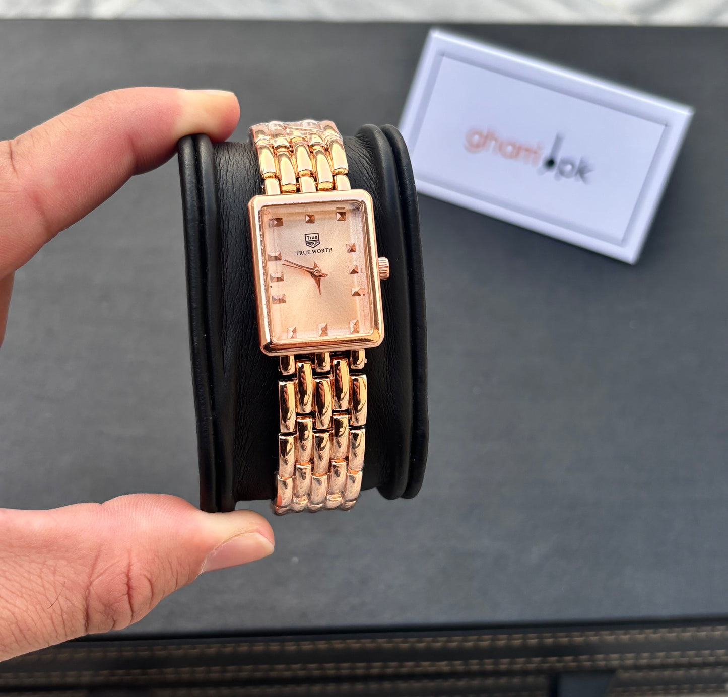 Time-luxe - Original True Worth - Elegant & Premium with Push Lock - With Free Mystery Jewelry Box