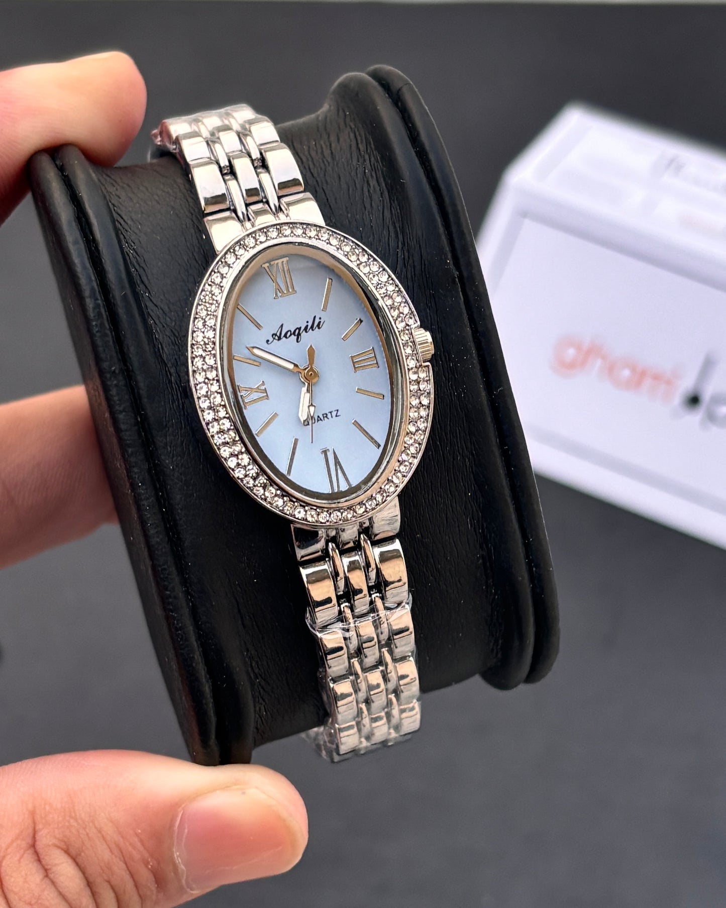 Oval Elegance 1.0 - Crystal Finish - Signature Edition - With Free Gift Packaging