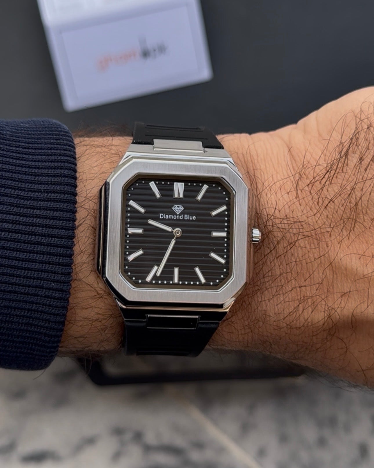 Regal square 2026 — Timeless Professional Style, Magnetic Comfort. Limited Edition.