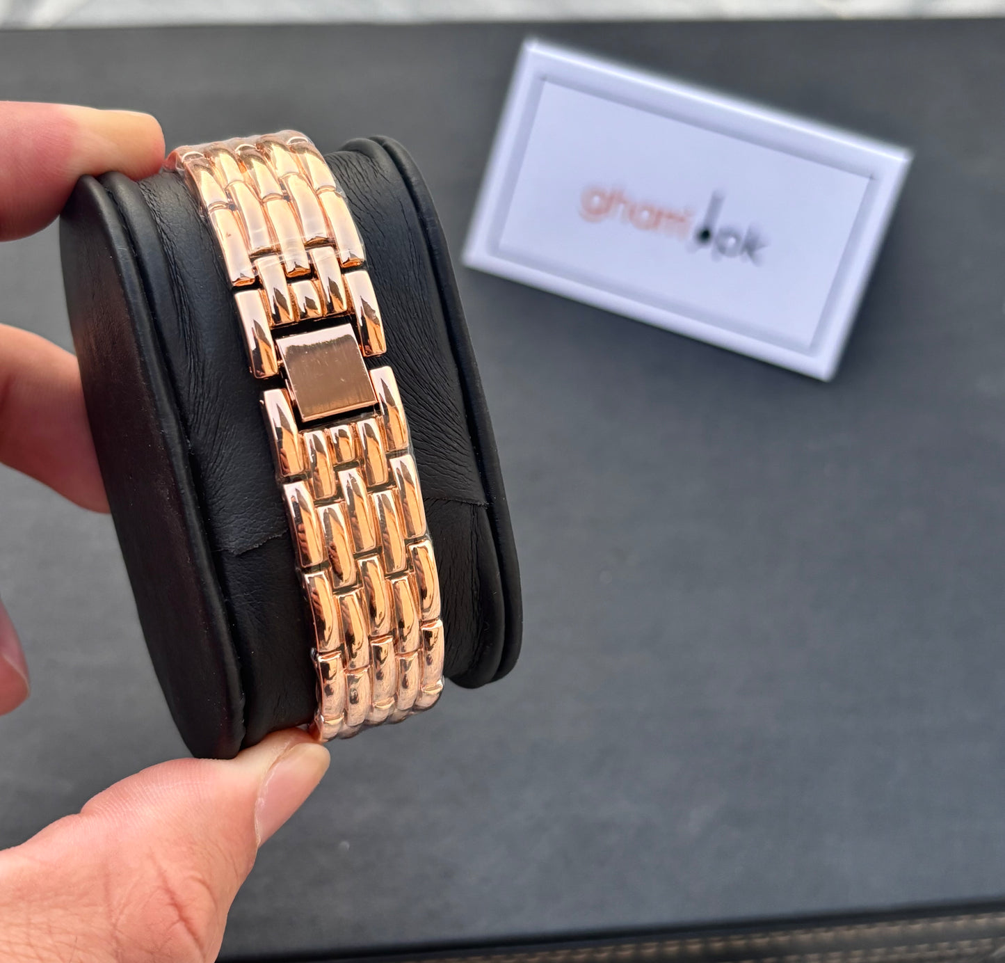 Time-luxe - Original True Worth - Elegant & Premium with Push Lock - With Free Mystery Jewelry Box