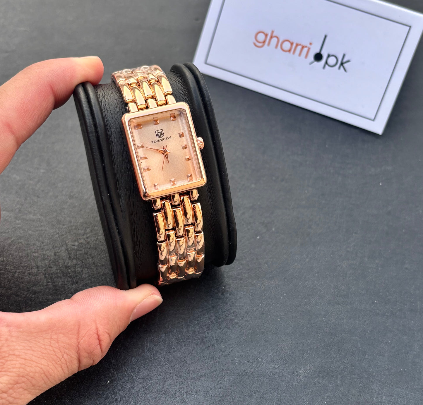 Time-luxe - Original True Worth - Elegant & Premium with Push Lock - With Free Mystery Jewelry Box