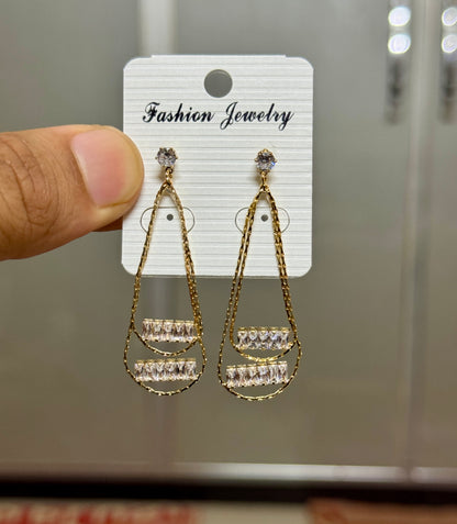 Dangling Drop Earring