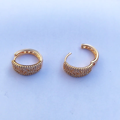 Modern In-Line Zircon Clip Earrings